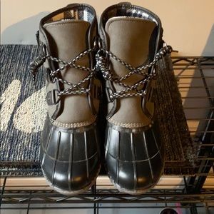 Gray and black Buffalo checked duck boots